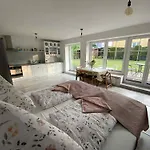 Swierkowa Проживание в семье